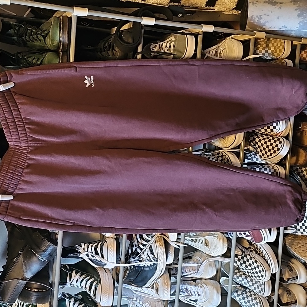 Adidas sweatpants